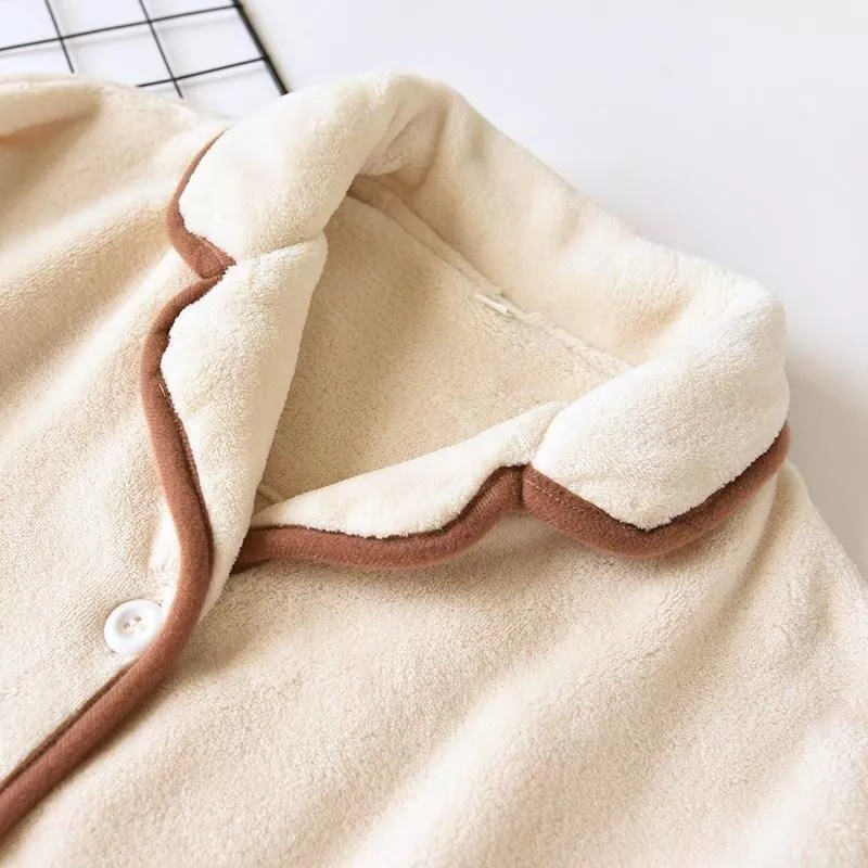 Autumn and winter new couples thickened coral fleece pajamas long-sleeved trousers two-piece flannel large size homewear suit Autumn and winter new couples thickened coral fleece pajamas long-sleeved trousers two-piece flannel large size homewear suit